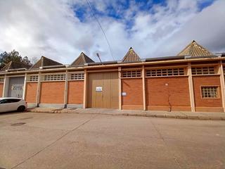 Fabrikhalle in Toribio del campillo 1