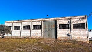 Nau industrial  Calle velilla. Fincas ruiz logroño, calle belchite 4, vende nave en entrena.