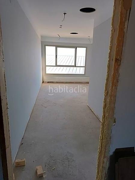 Foto fa23b987-4f61-46c4-b74f-b24c22cf148d. Edificio hotel en venta en oion en Oyón / Oion
