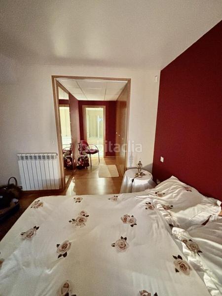 Foto fadfdc33-22a4-4cf7-a8b7-66bc667a0b28. Dúplex amb calefacció aparcament a Ruiseñores Zaragoza