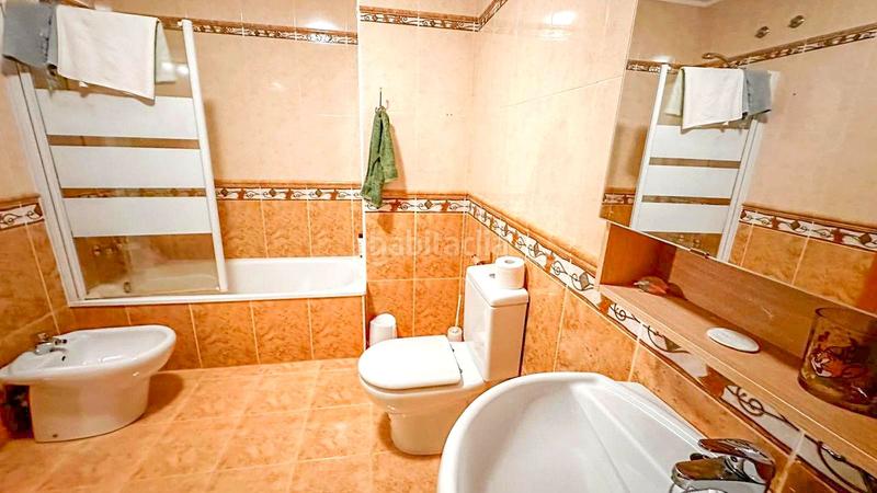 Foto 9b24d88c-fad1-4237-92da-b8d0b2856ec7. Casa con riscaldamento parcheggio in Albelda de Iregua