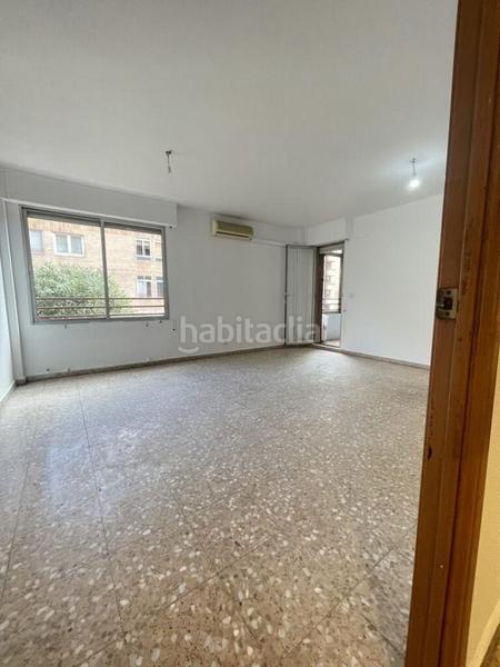 Foto 21f5777f-9a1d-481c-b079-143aef628933. Etagenwohnung mit heizung in Parque de los Cineastas Zaragoza