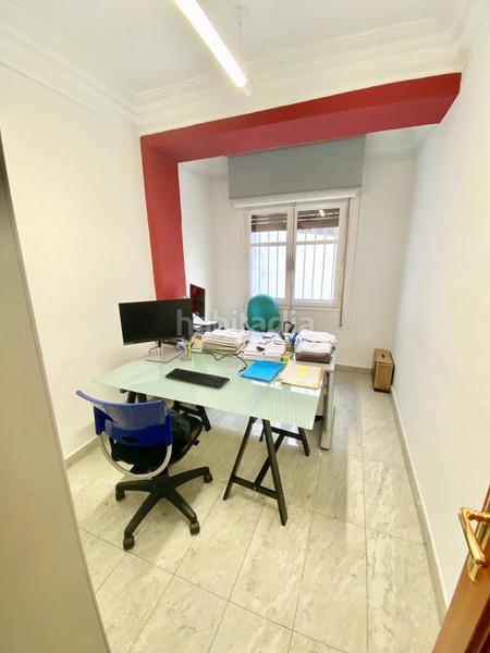 Foto 9a422fd9-913f-4f37-a5d3-4630f88336b0. Rent office space with heating in Paseo Sagasta Zaragoza