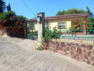 Casa  San andrés. Ainzón, chalet independiente, 2.719 m de parcela
