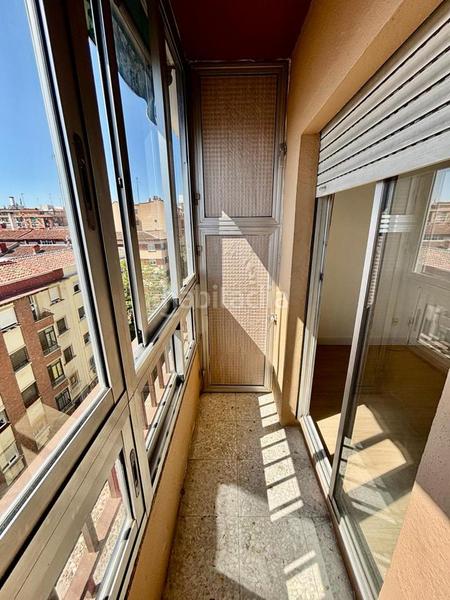 Foto 5b77c76b-f13b-4fb1-995f-d11160219dc0. Appartement avec chauffage parking dans Las Fuentes Zaragoza