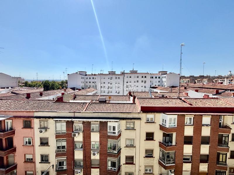 Foto 63da6c0f-eca4-4679-ad38-c9f1aa717ac2. Appartement avec chauffage parking dans Las Fuentes Zaragoza