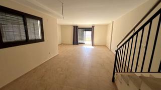 Dachwohnung  Carrer de vilanova d'avinyó. Ático dúplex con 2 terrazas, parking y piscina  una oportunidad