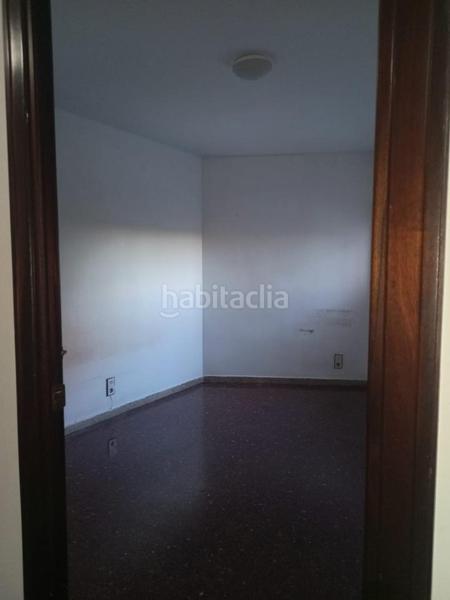 Foto a206622b-2cab-4276-a330-16a40bdda20f. Flat with heating parking in La Bozada - Parque Delicias Zaragoza