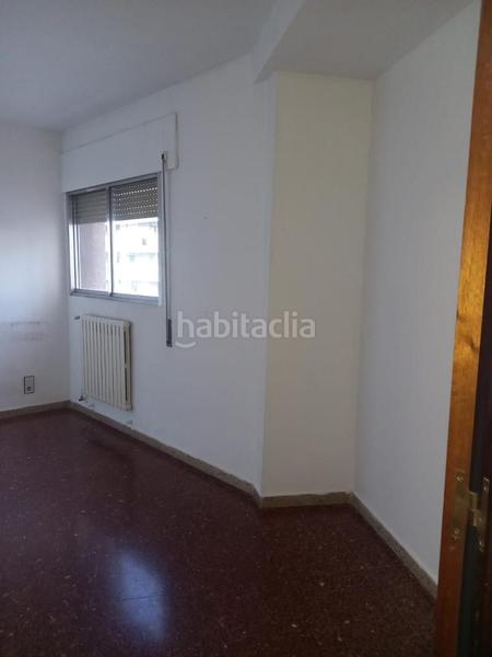 Foto c3cde120-f9b7-4ce0-a5ff-1ade6bd473fe. Flat with heating parking in La Bozada - Parque Delicias Zaragoza