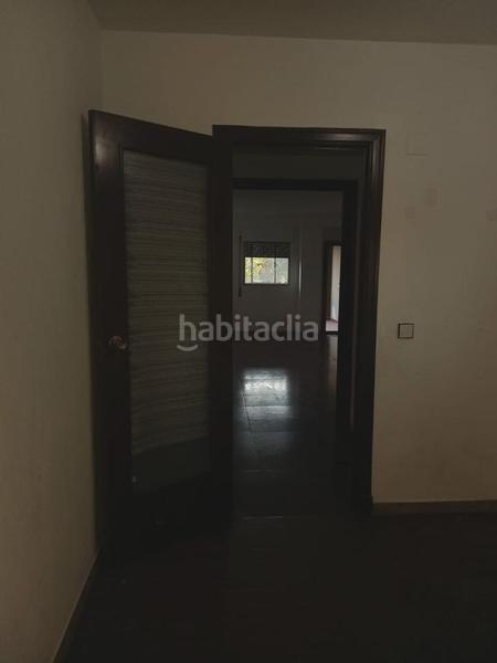 Foto f5698e53-7c55-4ee3-98fe-a069c64428b1. Flat with heating parking in La Bozada - Parque Delicias Zaragoza