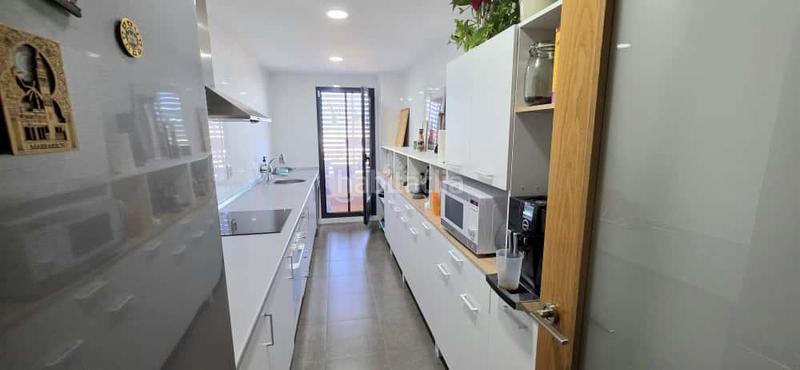 Foto 0847de15-cf8d-49a7-a2b4-25445f095602. Pis amb calefacció aparcament a Casco Urbano Vinaròs