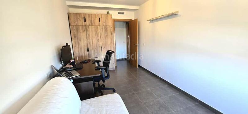 Foto 8be5d69f-4fb8-4518-a104-c6b36b7399af. Pis amb calefacció aparcament a Casco Urbano Vinaròs