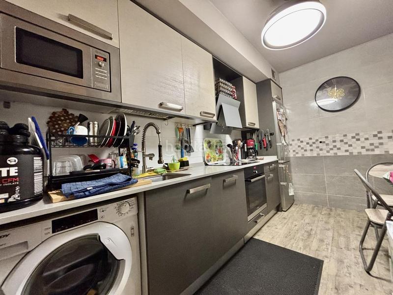 Foto 0110bb25-6a8c-42b5-ae8b-fe9c7530df30. Pis amb calefacció aparcament a Arcosur Zaragoza