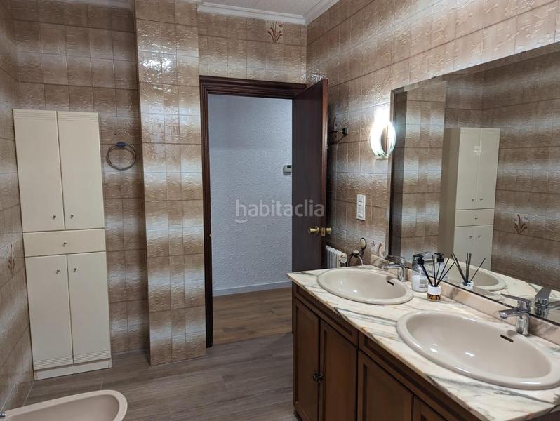 Foto 4bd98a7c-b350-4a95-a515-4745b135cc83. Casa con riscaldamento in Montañana Zaragoza