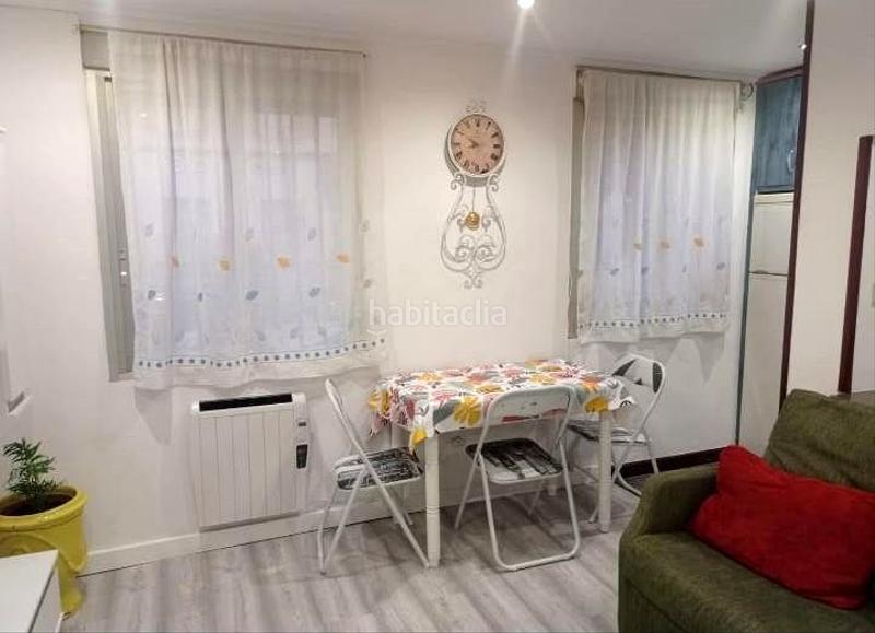 Foto 8c74043c-e444-45c3-8a3b-3119efe67c8a. Estudio  en venta en San Millán - Ayuntamiento Logroño