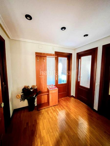 Foto 1b80bf3b-ecc7-480b-9d02-71b6b85a3c81. Flat with heating parking pool in Cascajos - Piqueras Logroño