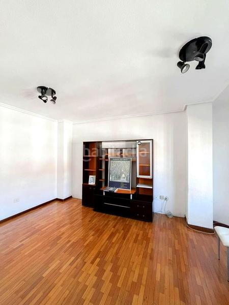 Foto 4f886e6c-1ea4-47ef-aacc-eeefc9da5472. Flat with heating parking pool in Cascajos - Piqueras Logroño