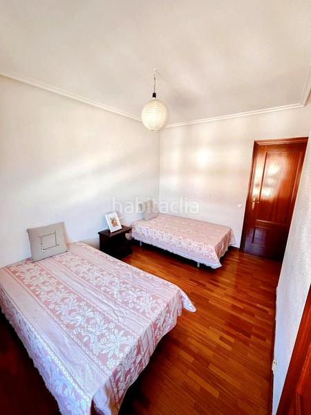 Foto 8675894b-dce5-4dd5-8b16-d14bf8f2e20e. Flat with heating parking pool in Cascajos - Piqueras Logroño