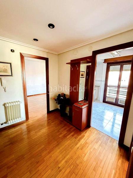 Foto 94d1cef1-235e-41c6-ac59-53cd5be7d4b5. Flat with heating parking pool in Cascajos - Piqueras Logroño