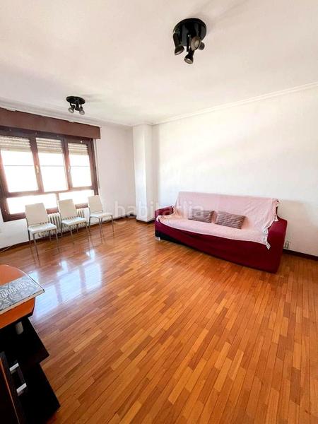 Foto b00aa55e-eef5-42a1-87f2-50df72f62a90. Flat with heating parking pool in Cascajos - Piqueras Logroño