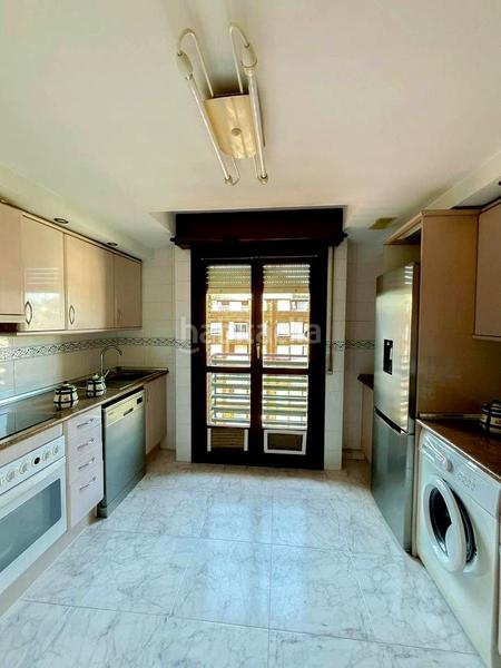 Foto dac960a4-353a-4793-ba2e-756981a2e8c2. Flat with heating parking pool in Cascajos - Piqueras Logroño