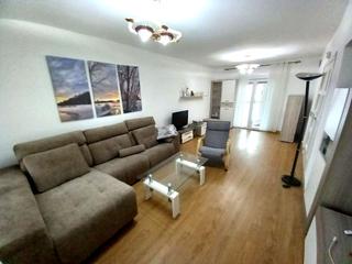 Maison  Chile. Adosado, 145 m útiles, dos plazas de garaje