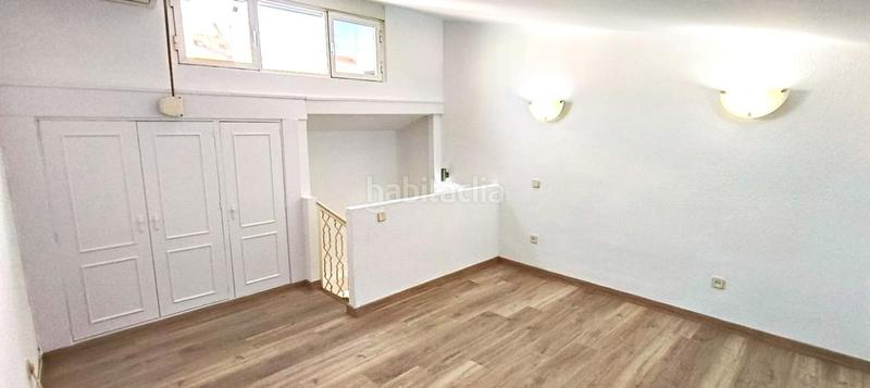 Foto f2bd545f-52bc-43eb-80b5-2fe9e22e1d55. Duplex avec chauffage dans San Diego Madrid