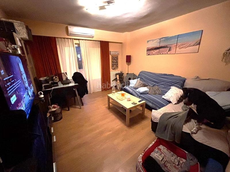 Foto 7167a30c-6a5a-47c0-97e3-a4e27265c36e. Piso calle julián sanz ibáñez, barrio de delicias en Zaragoza