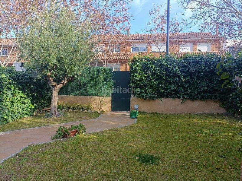 Foto 038139ae-fee3-475b-9cbe-7b08f35e6831. Casa adossada amb calefacció aparcament a Montecanal Zaragoza