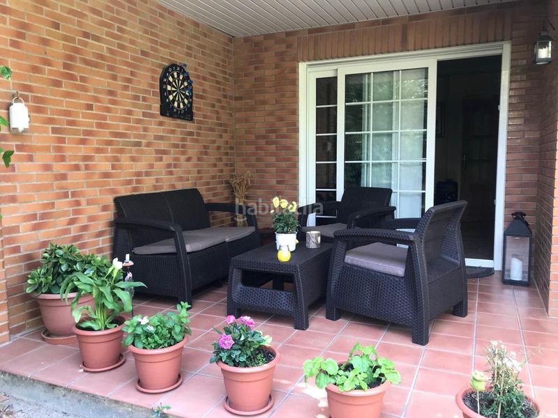 Foto 4d74dab0-b529-41f8-b356-9ca6d9158bd3. Casa adossada amb calefacció aparcament a Montecanal Zaragoza