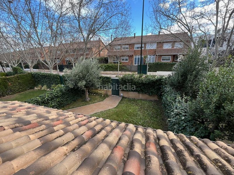 Foto b2b12a2d-d8fd-4dbf-96f9-be4e8b12ac56. Casa adossada amb calefacció aparcament a Montecanal Zaragoza