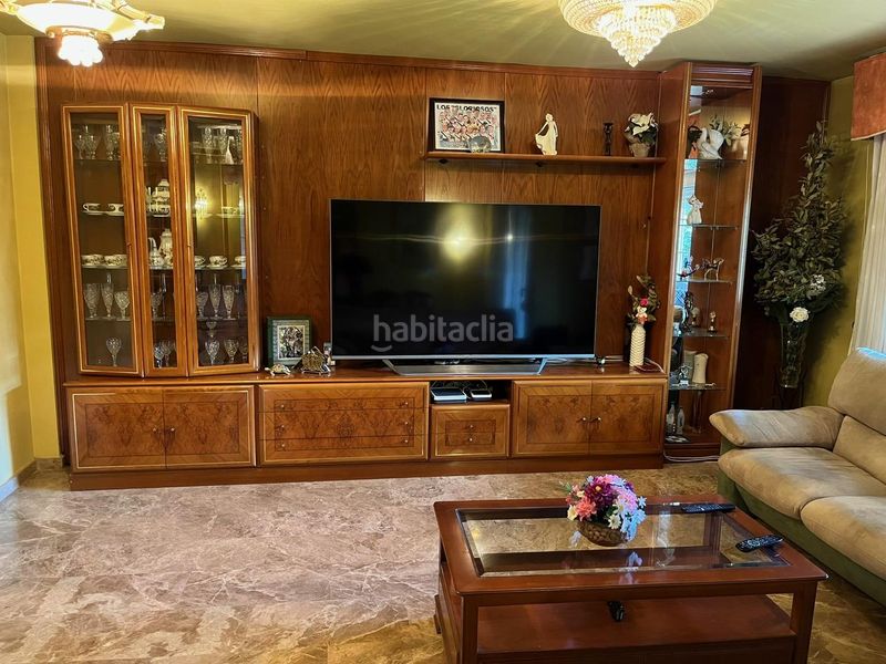 Foto f324a7d3-8409-4e76-9e5a-3e1c2898a5a1. Casa adossada amb calefacció aparcament a Montecanal Zaragoza