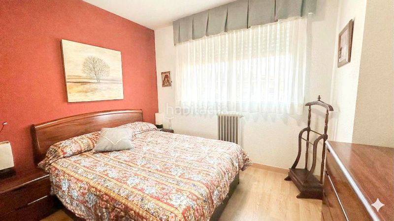 Foto 4086f911-6a58-4780-bf0e-51906fcdb140. Pis amb calefacció aparcament a Universidad Logroño