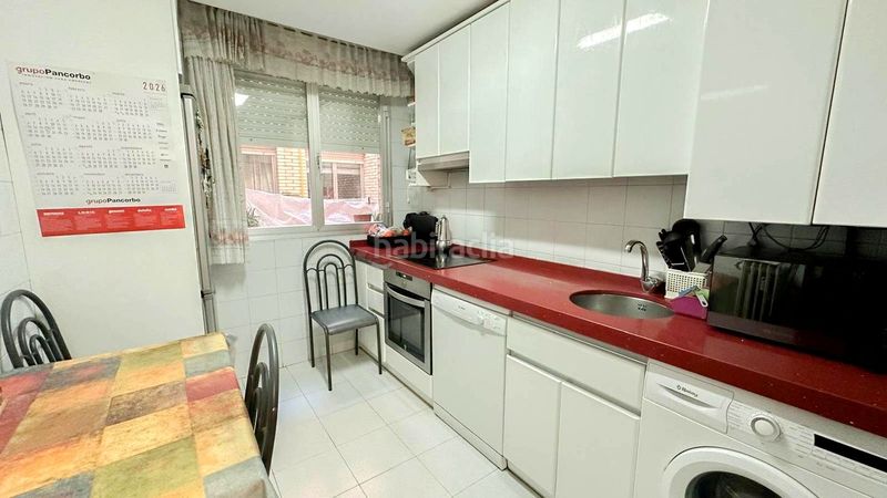 Foto 5453b648-8a16-4cb7-924c-4d90995e45fe. Pis amb calefacció aparcament a Universidad Logroño