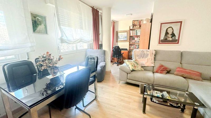 Foto ca8425f2-3d53-4cc8-a1e3-9f5252e51ef7. Pis amb calefacció aparcament a Universidad Logroño