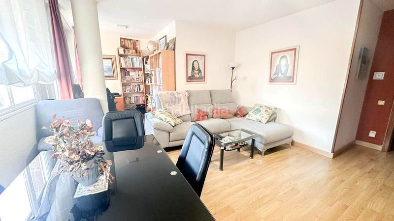 Foto f01feba0-7bc4-45d6-8ddf-79085aa11dbb. Pis amb calefacció aparcament a Universidad Logroño