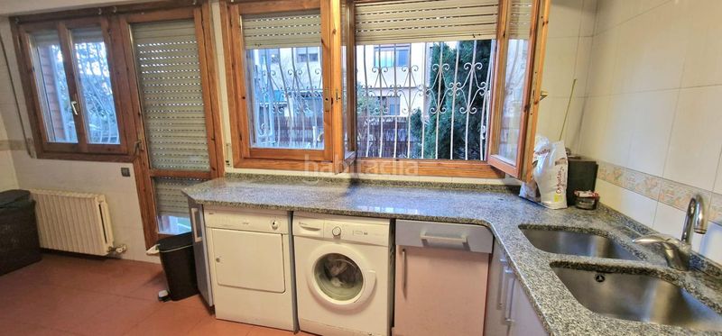 Foto 8110de2a-bacc-4a41-8570-f20e2d103dbf. Casa adossada amb calefacció aparcament a Santa Isabel Zaragoza