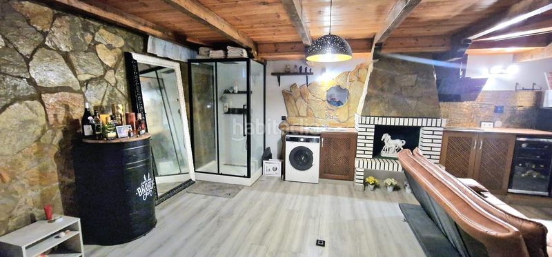 Foto d29e34a6-b192-421c-9cc7-17d280aca792. Casa adossada amb calefacció aparcament a Santa Isabel Zaragoza