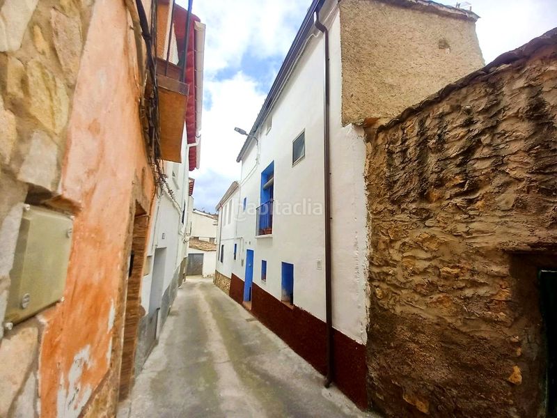Foto f5db2d5e-103f-4866-8683-4f8edc78eaa2. Casa a olmo 14 a Aguilón
