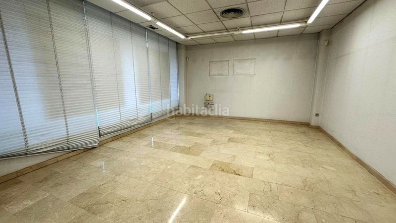Foto 309058ae-0cf6-452f-b68d-13372fb0a29e. Local comercial a Jesuitas Logroño