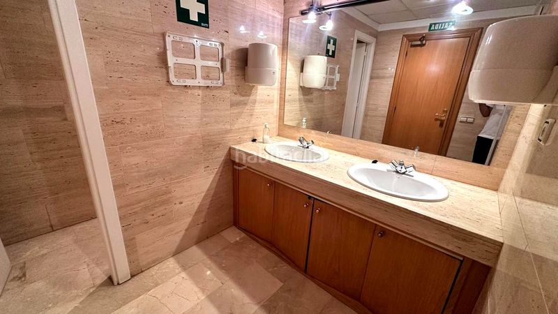Foto a23a8509-8940-4123-a528-e0963c7b48ca. Local comercial a Jesuitas Logroño