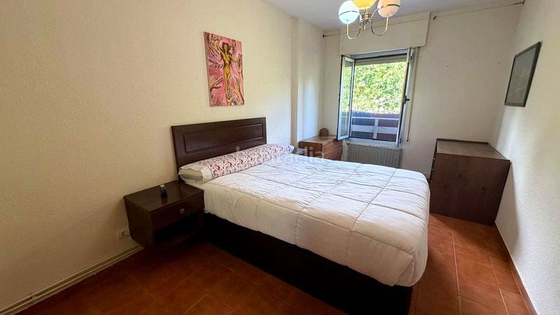 Foto bf7d6ca7-f443-43b2-8cf8-3ede03abd9a1. Apartament amb calefacció a La Portalada - Varea Logroño