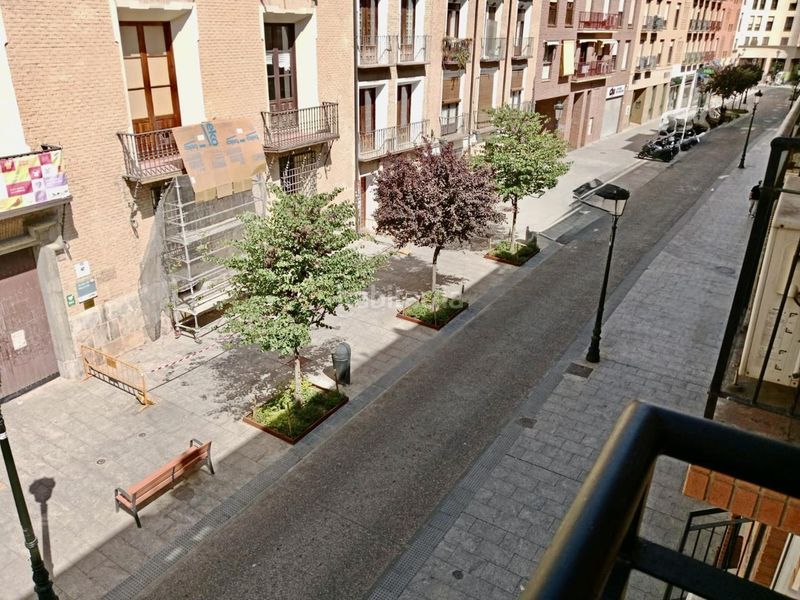 Foto de952c7f-cfc2-47ef-8e32-b7f542dc4540. Pis amb calefacció aparcament a San Pablo Zaragoza