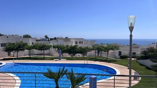 Pis  Mediterráneo. Apartamento con vistas al mar y a la sierra de irta en peñíscola