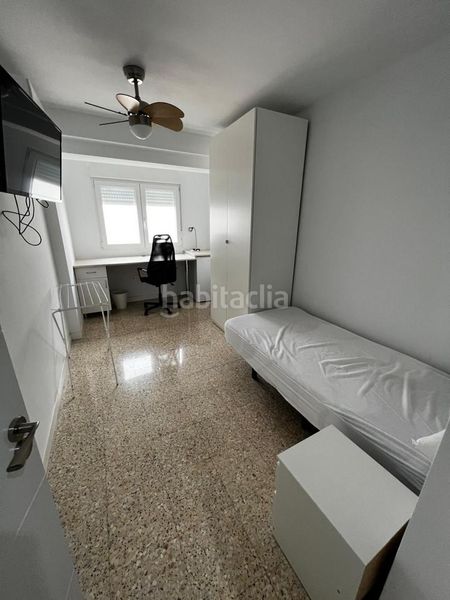Foto cb9feabf-5e86-47f5-9dd7-1709c0bd93c0. Pis a Las Fuentes Zaragoza