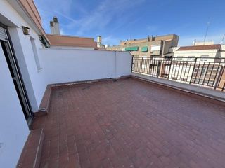 Attique  Paseo de maría agustín. Estupendo piso en paseo maría agustín