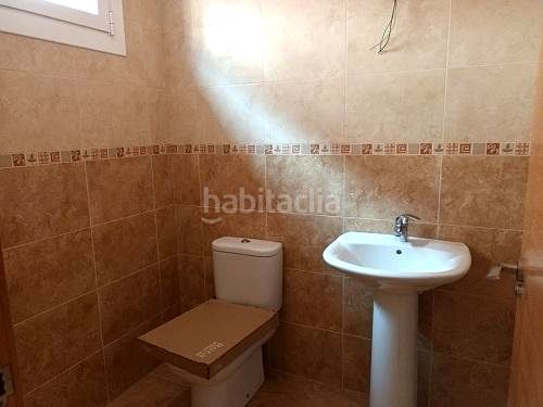 Foto cc03a6ea-e862-4305-a698-d60c05d8a420. Semi detached house with heating parking in Entrena