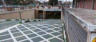 Aparcament cotxe  Calle luis pinilla soliveres