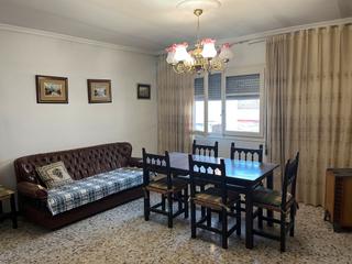 Masa en Azuara. Bonita casa con patio/terraza y gran local_almacen ideal negocio