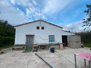 Xalet a Nuez de Ebro. Bonita casa de campo con piscina-placas solares y pozo de agua
